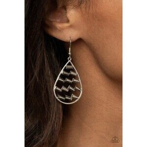 Glitzy Grit Silver Earrings (218)